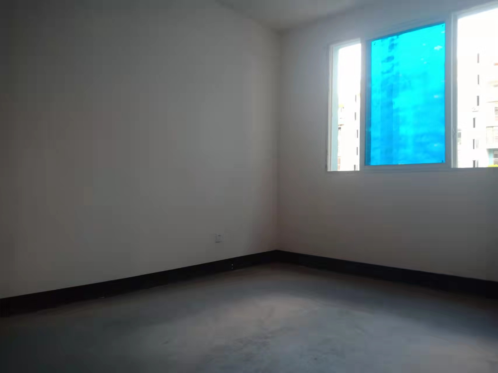 陽光家園