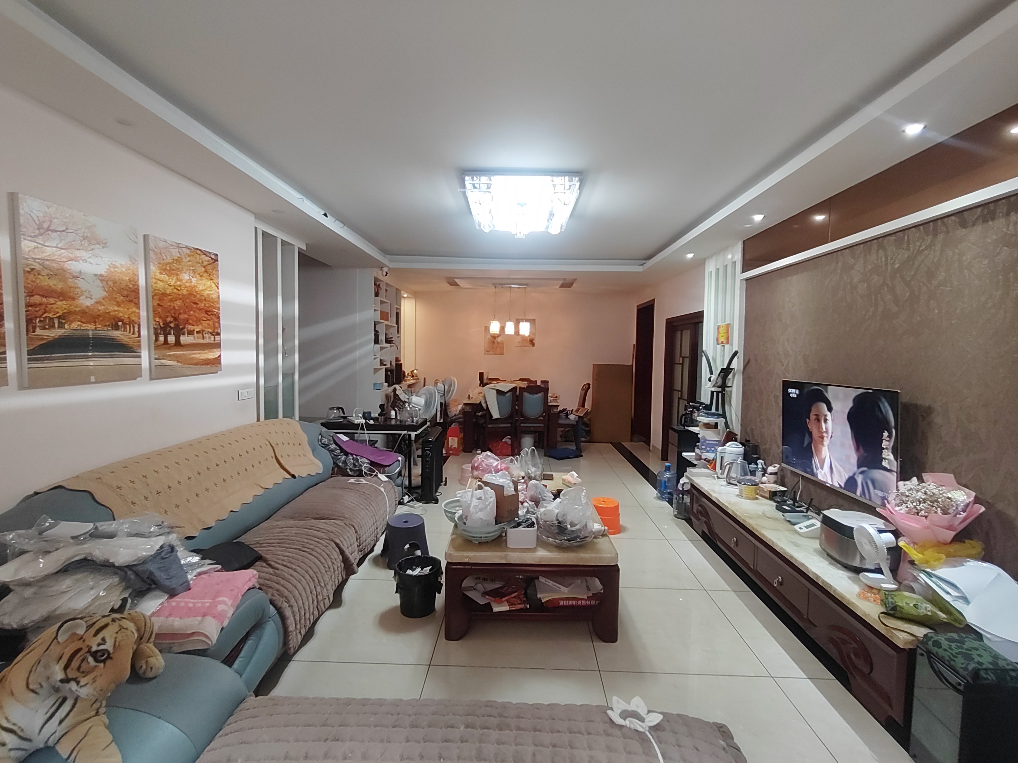 （三里坪）自由心岸 3室2厅2卫 东