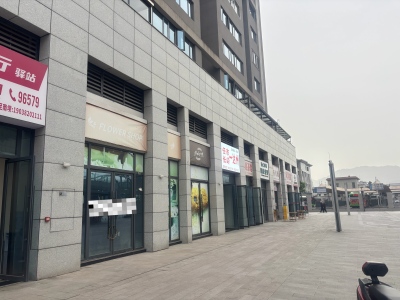 （火车站）中国铁建广场 临街商铺 
