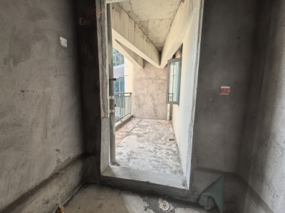 蓝润置地广场