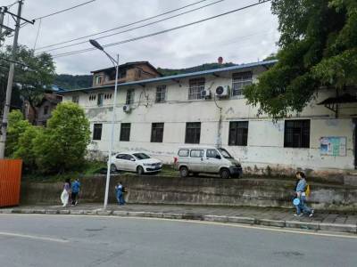 通川区北牌路29号