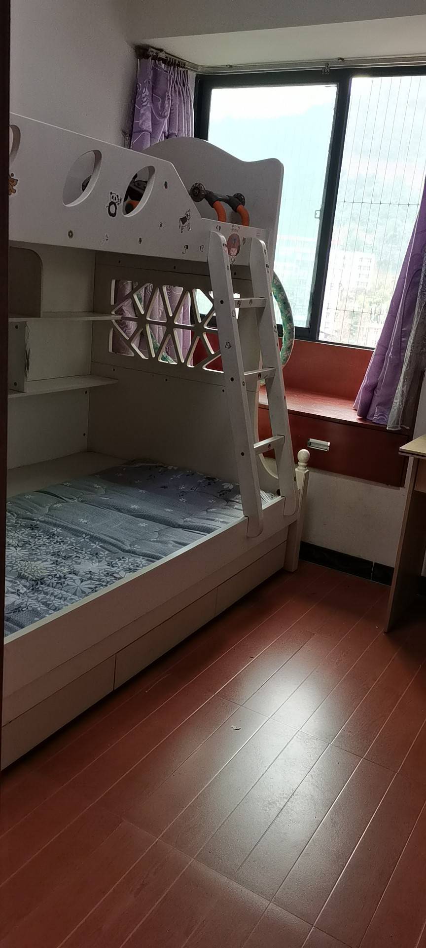 金岸世紀
