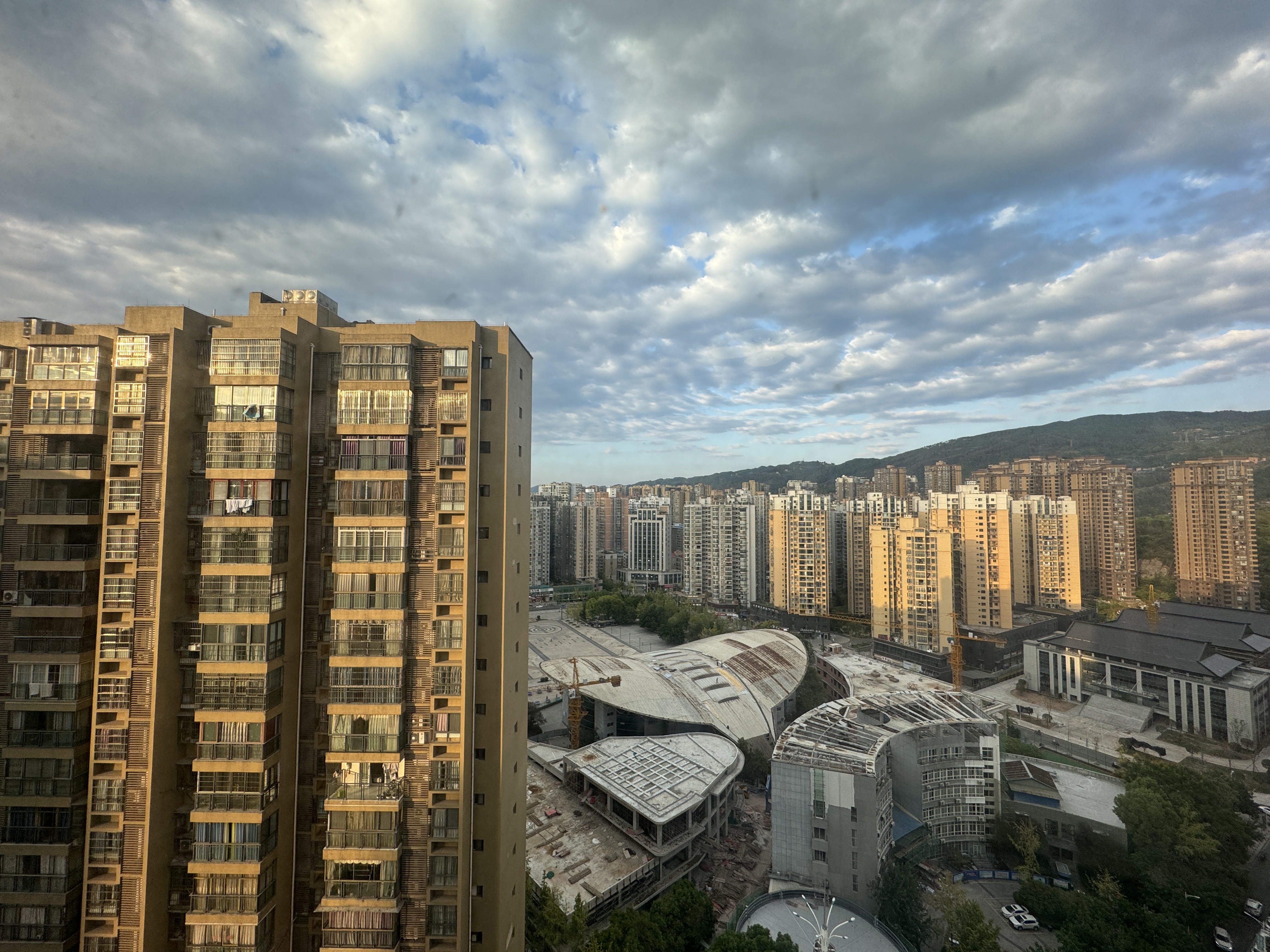 寰宇华府