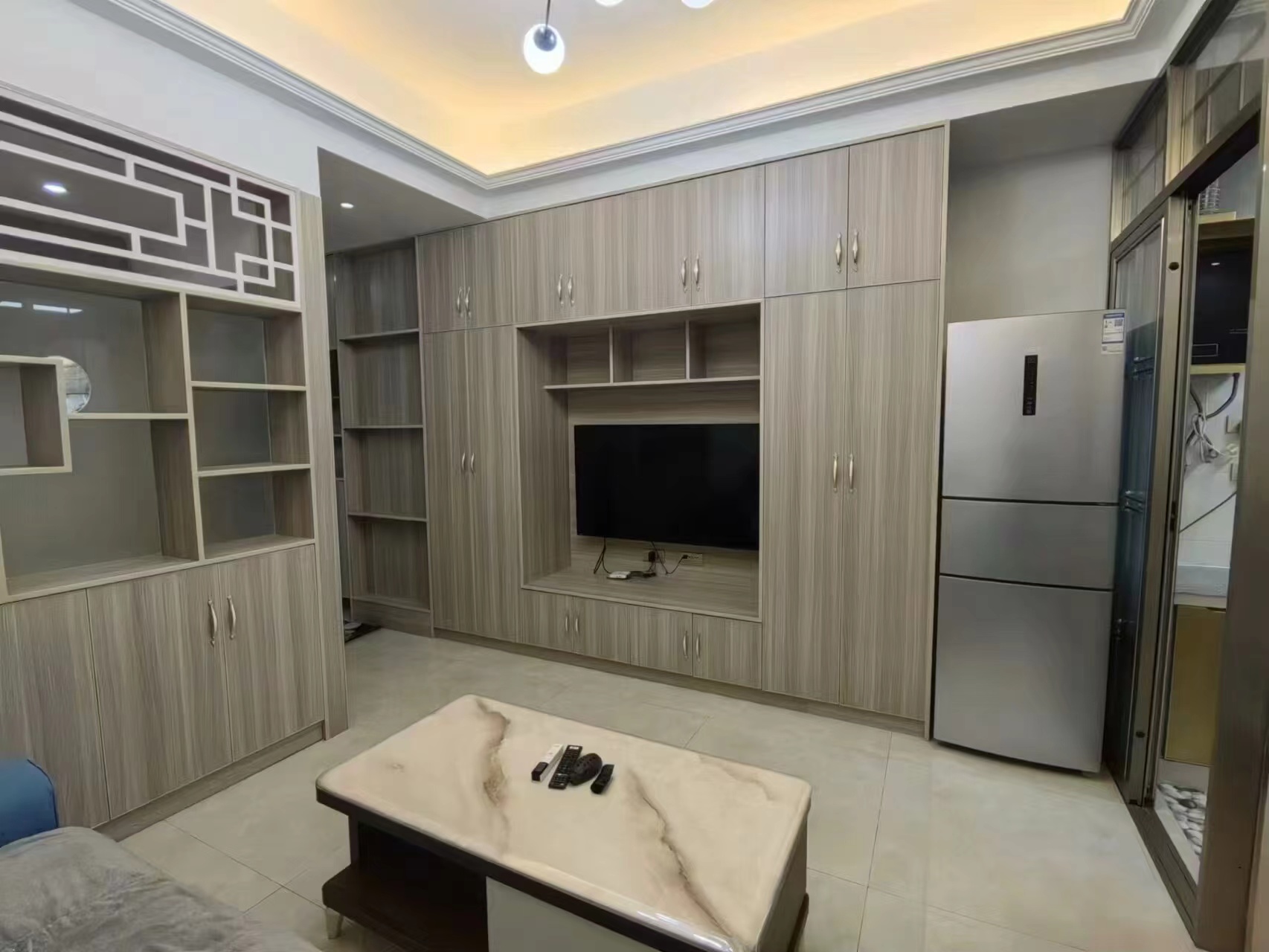 （升华广场）好莱坞公馆 2室1厅1卫 西