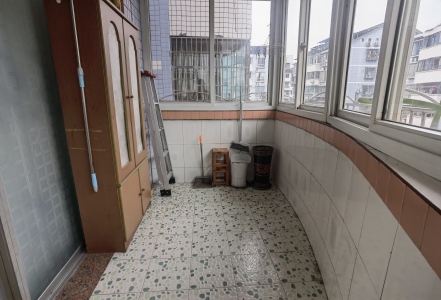 龙泉小区