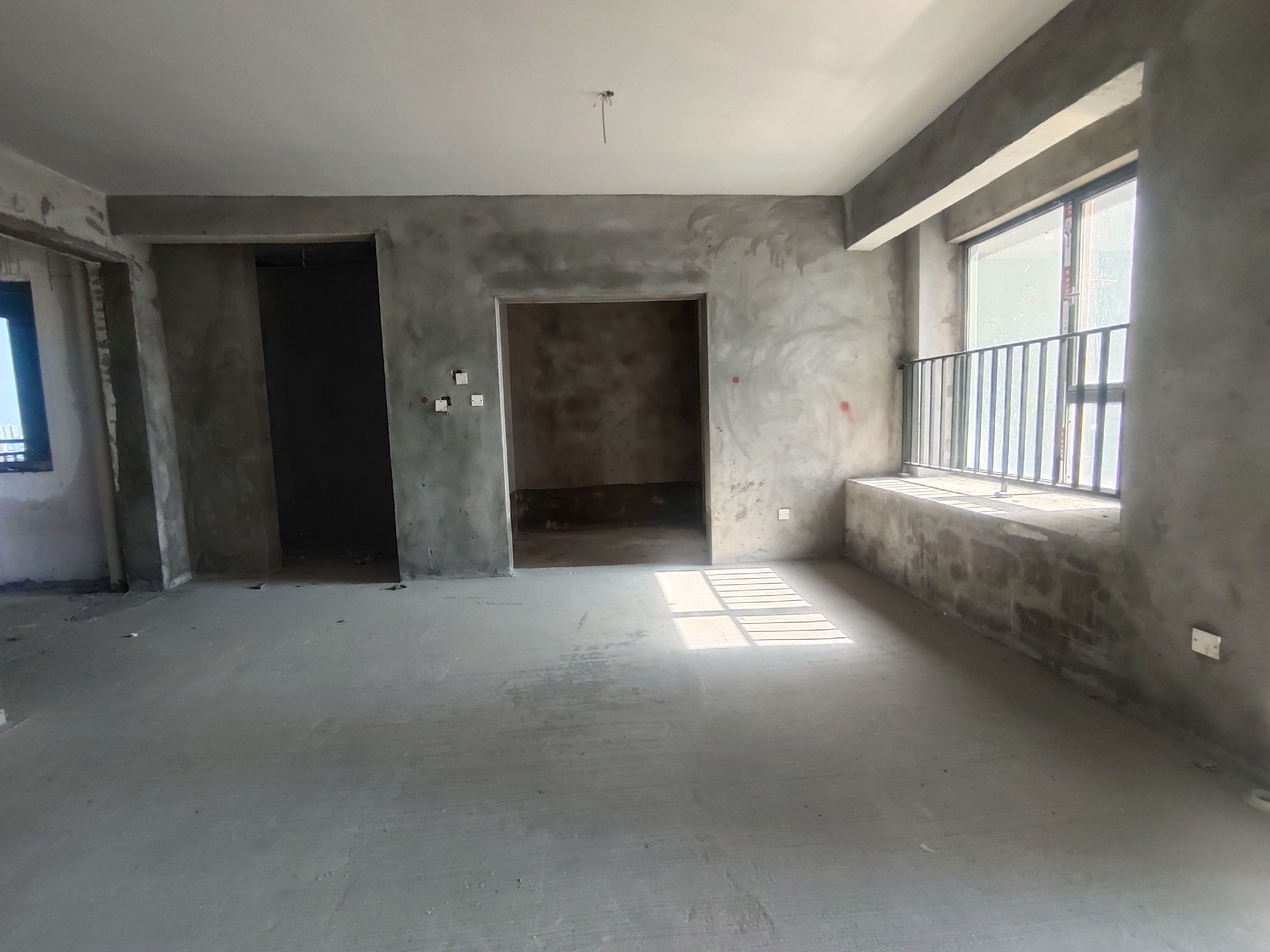 藍潤置地廣場