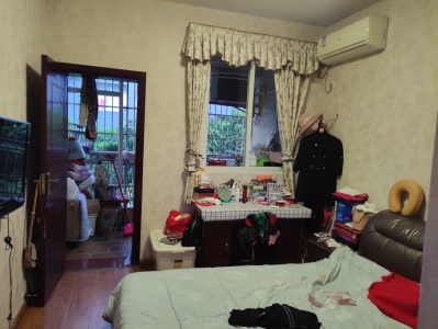 警苑小区