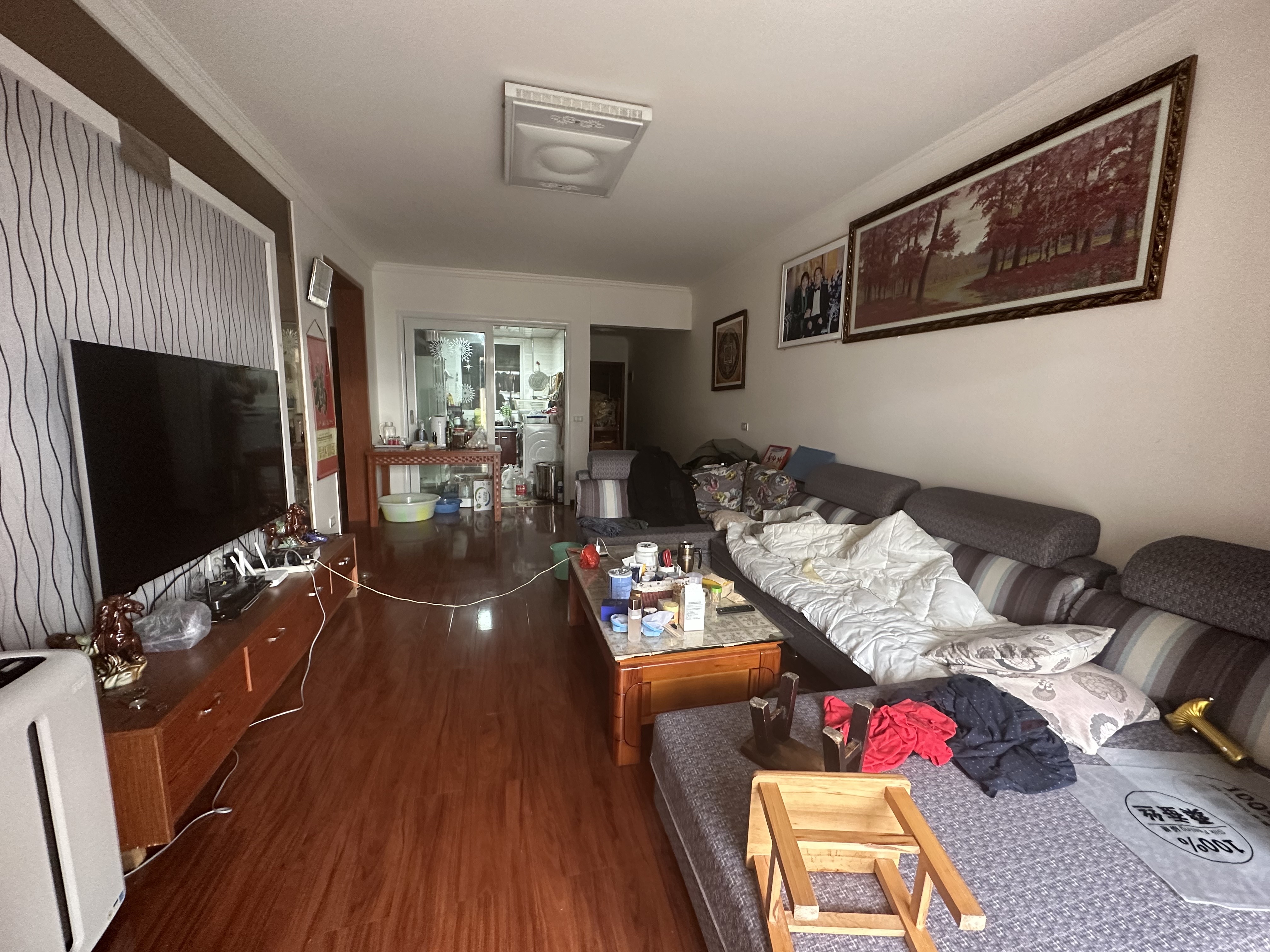 （红旗大桥）侨兴新城C区 2房2厅1卫 