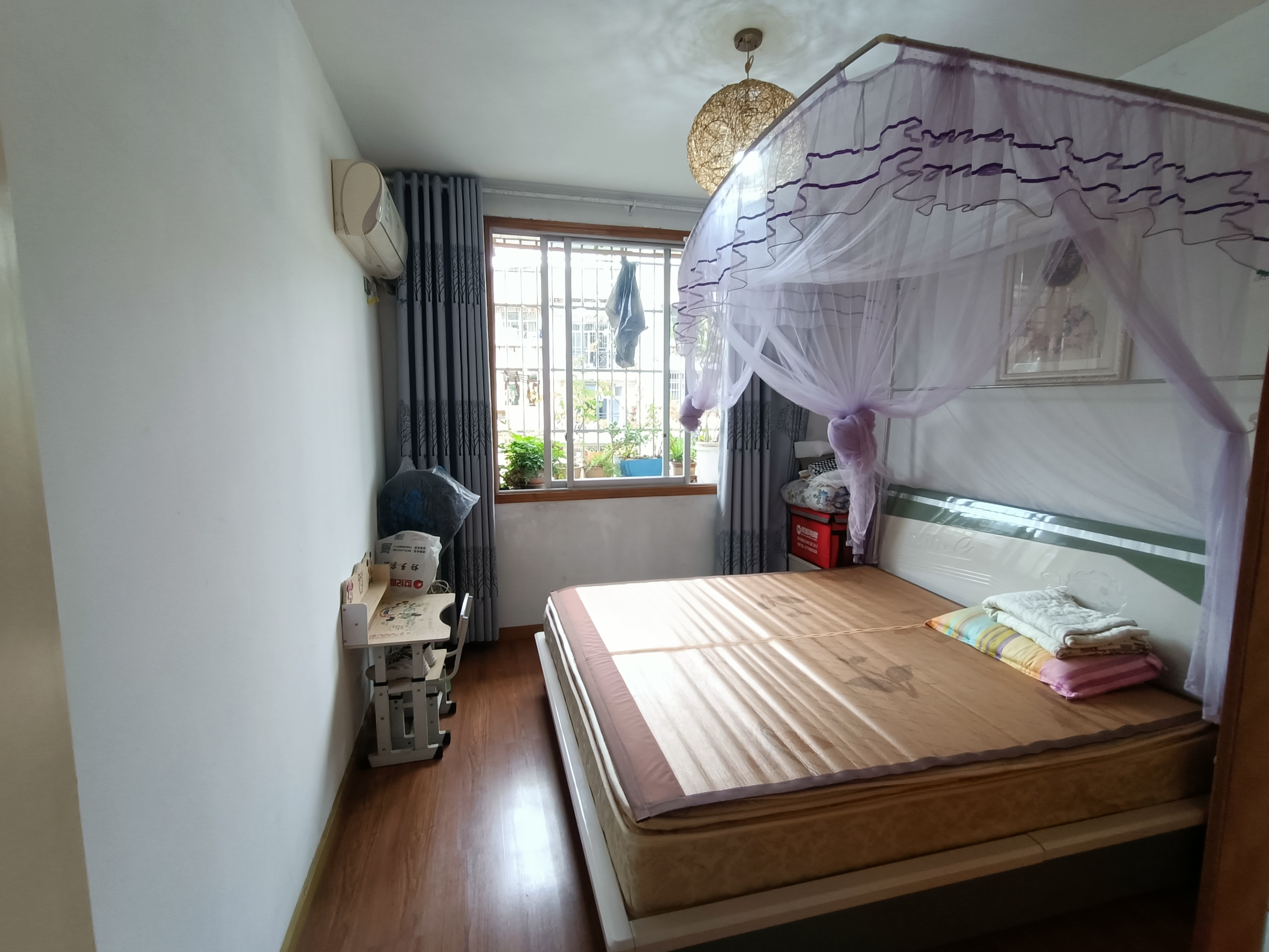 蓝天商住楼