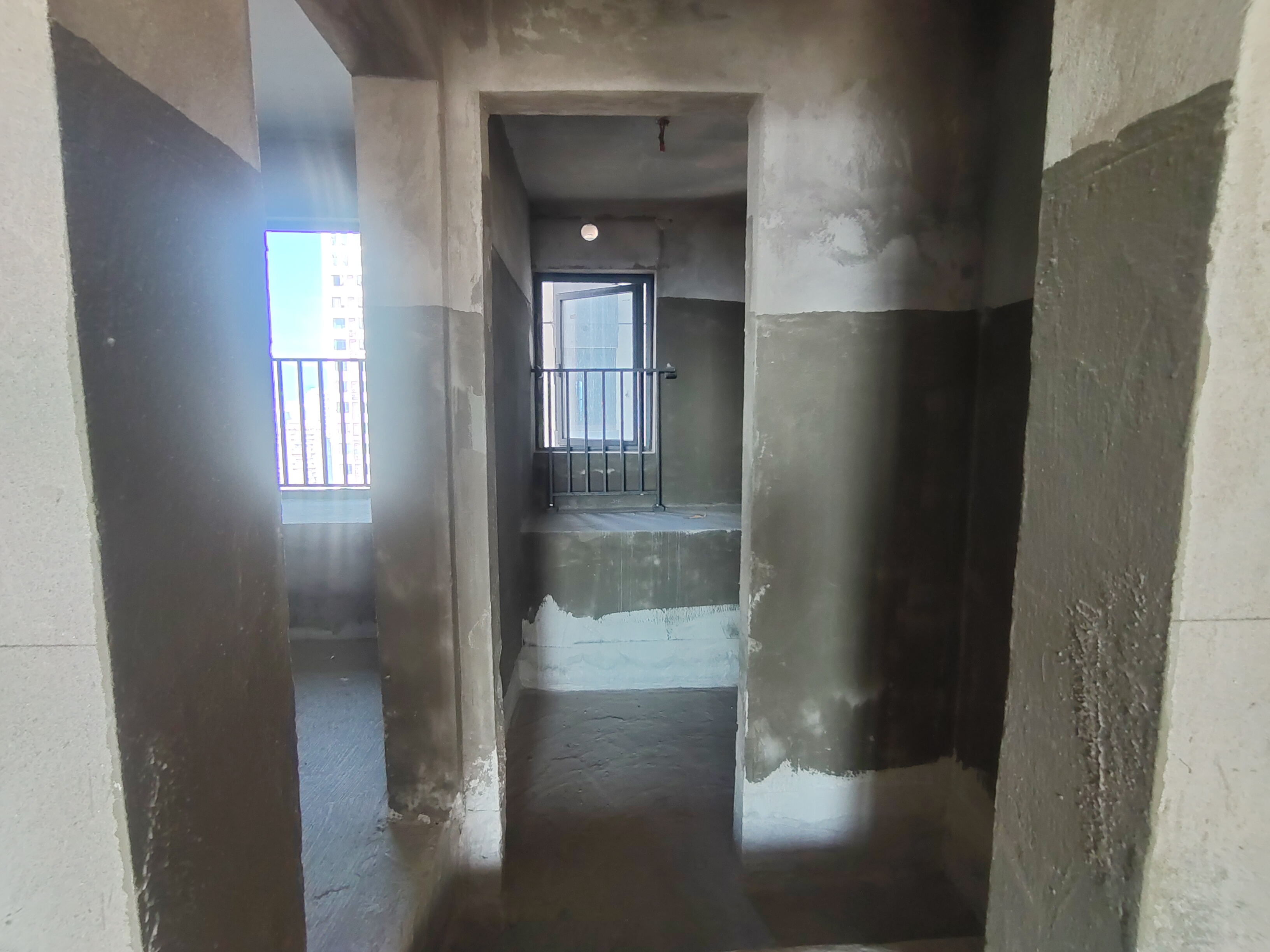 藍潤置地廣場