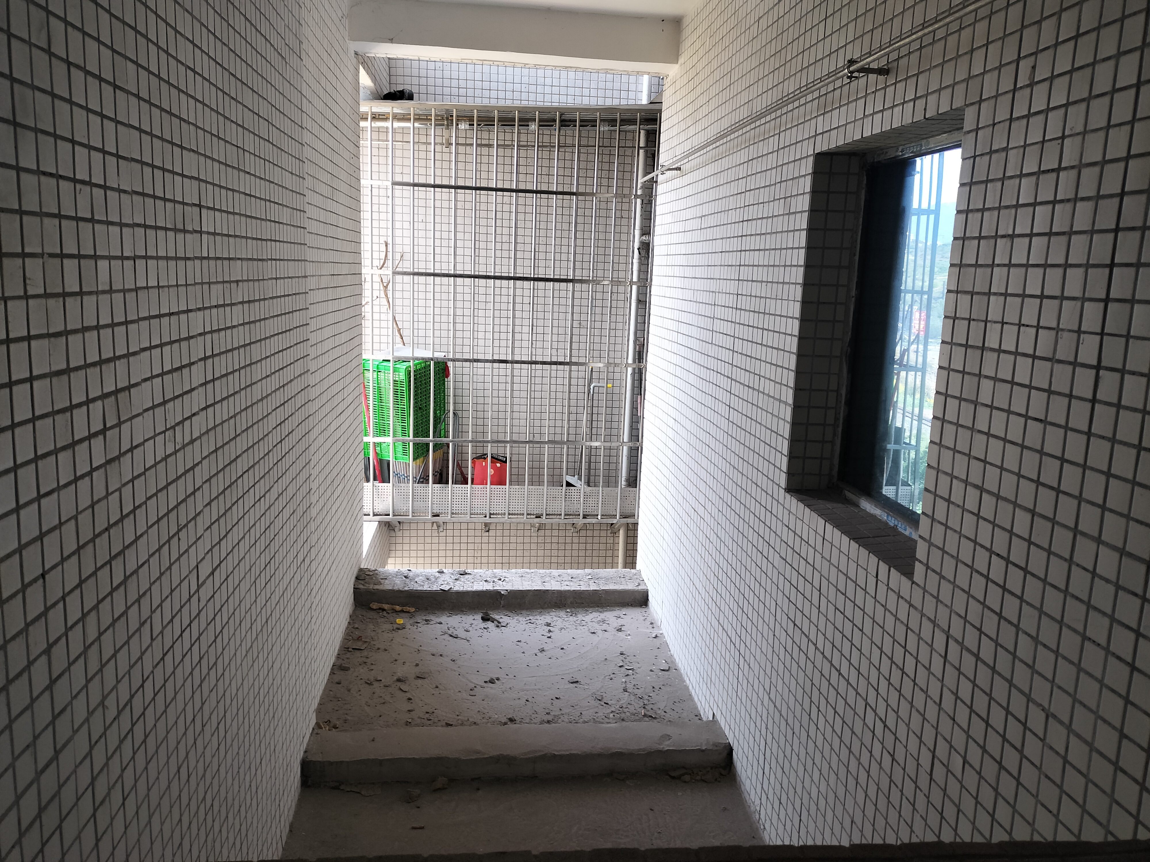 马踏洞下坝安置房