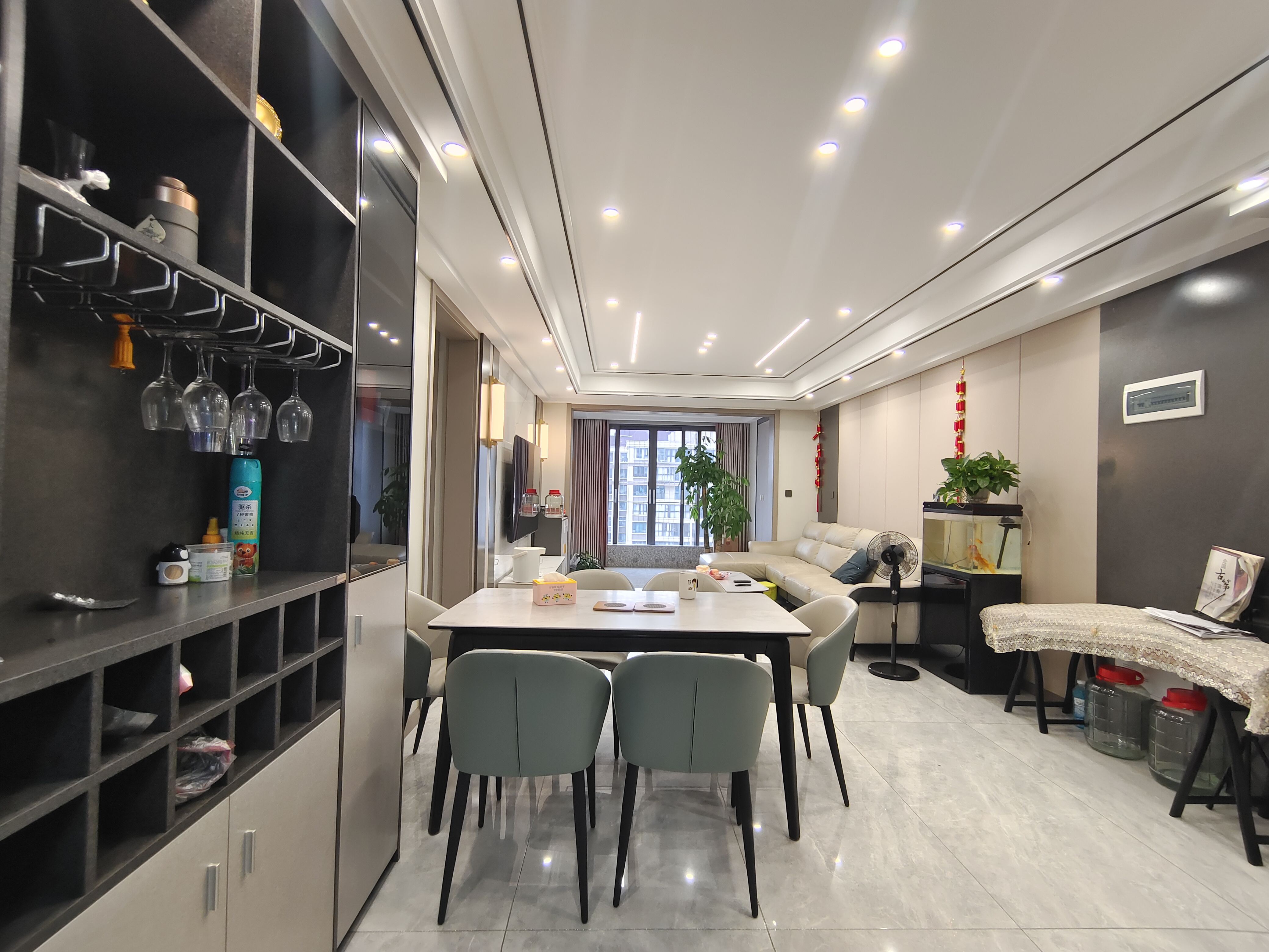 （莲花湖）誉府东苑 4室2厅2卫 南