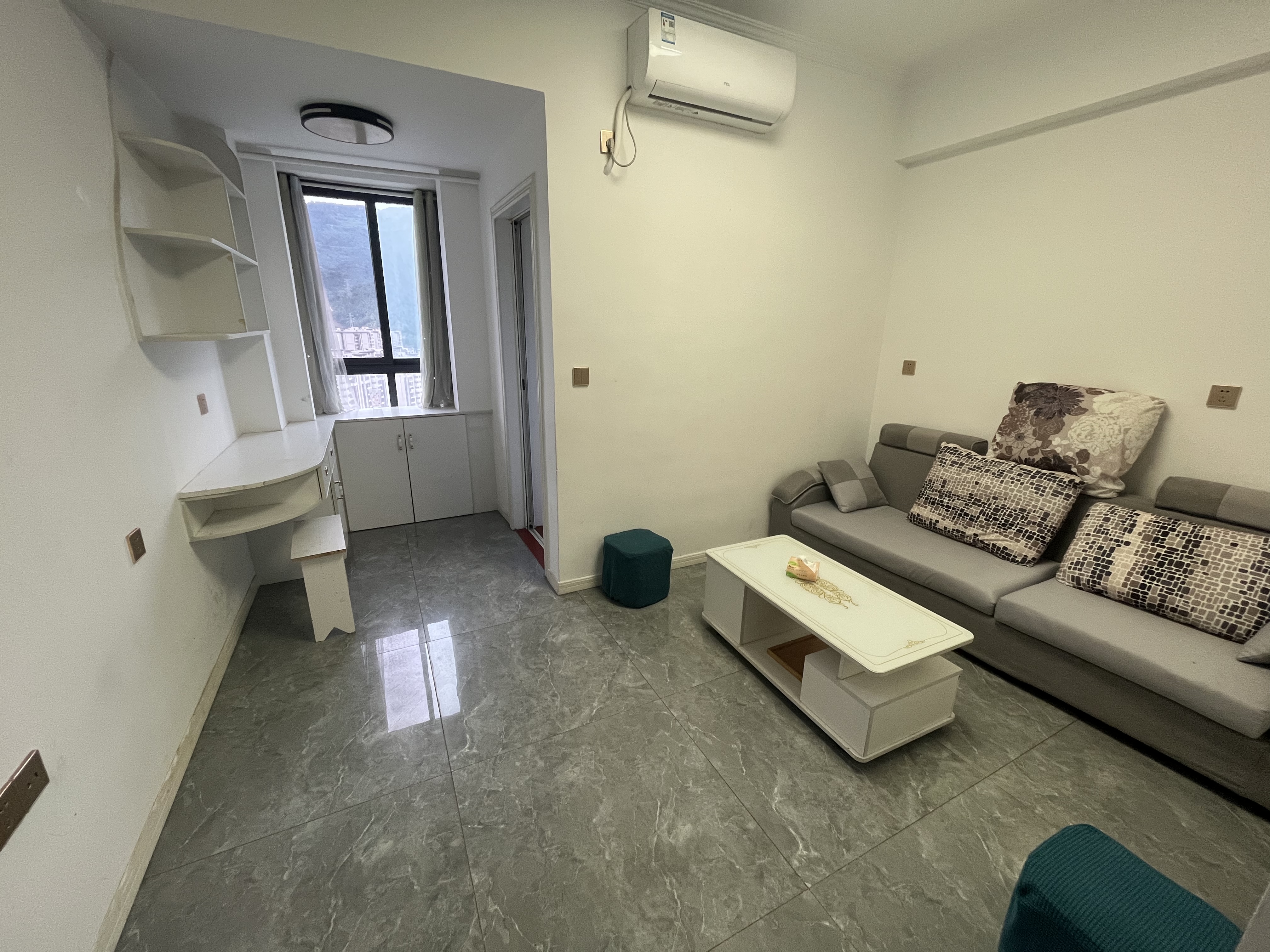 （凤凰大道）仁和春天国际花园 1室1厅1卫 南