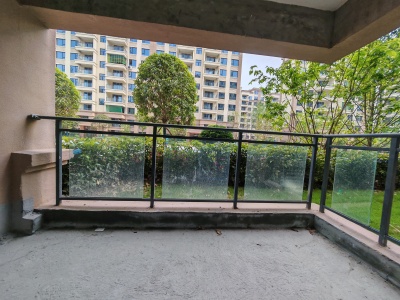 阳光书香澜台