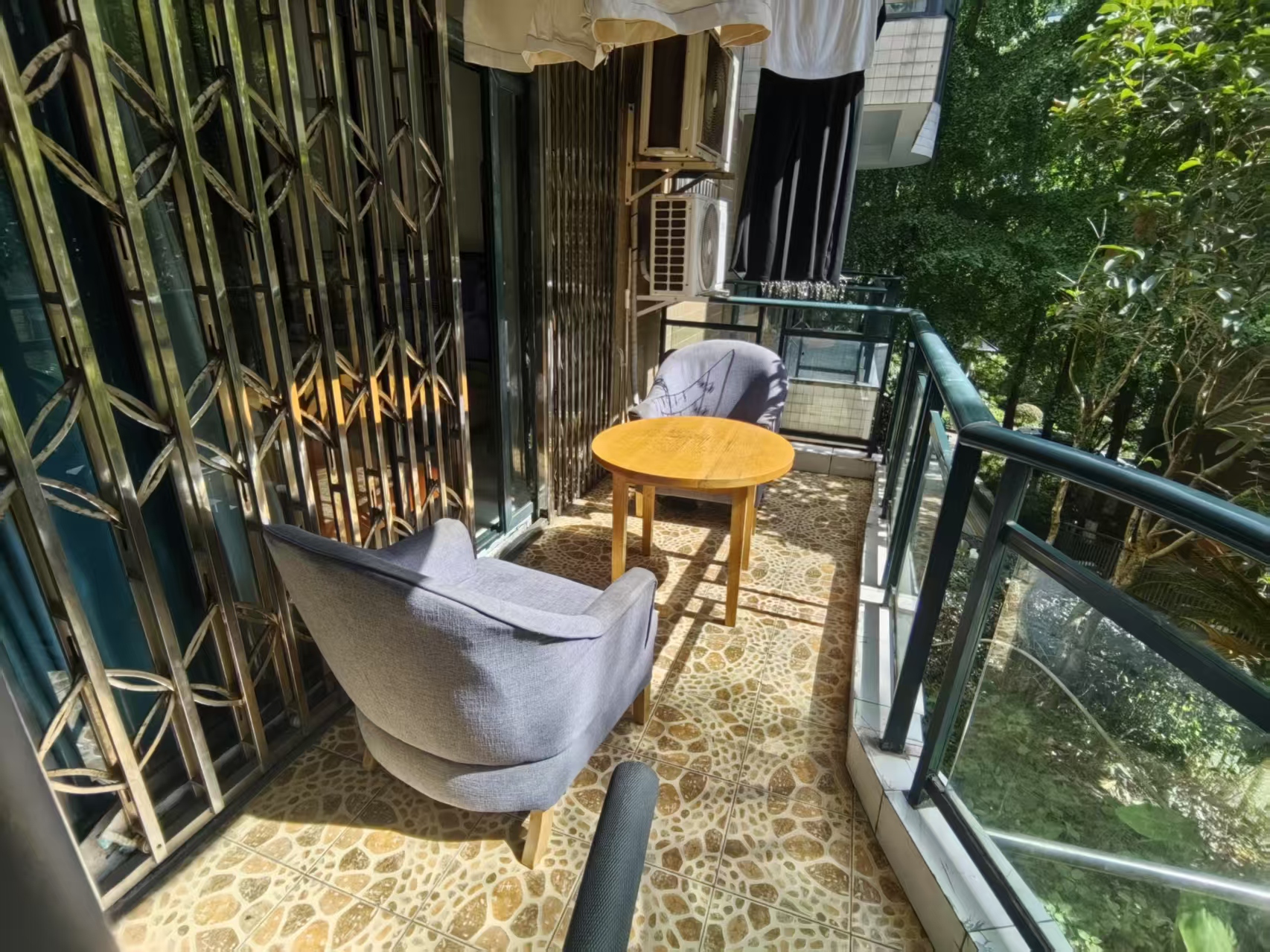 罗浮阳光