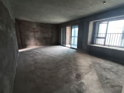 藍潤置地廣場