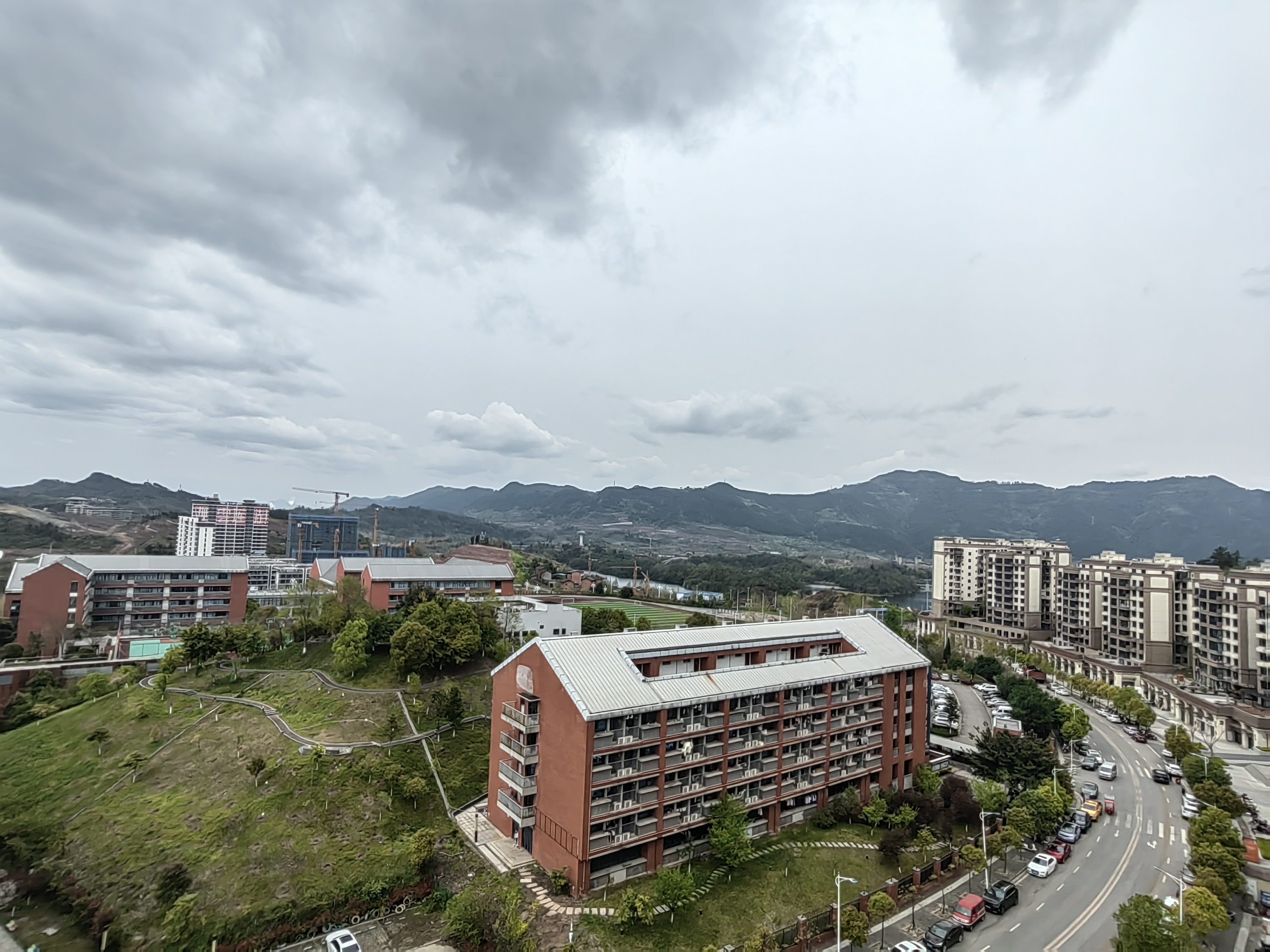 阳光书香澜台