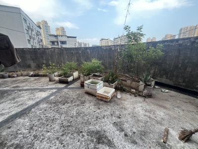 景西华庭