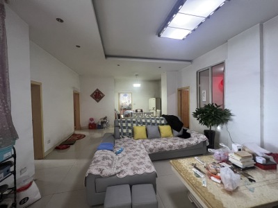 （火车站）金马商厦 4房2厅2卫 南