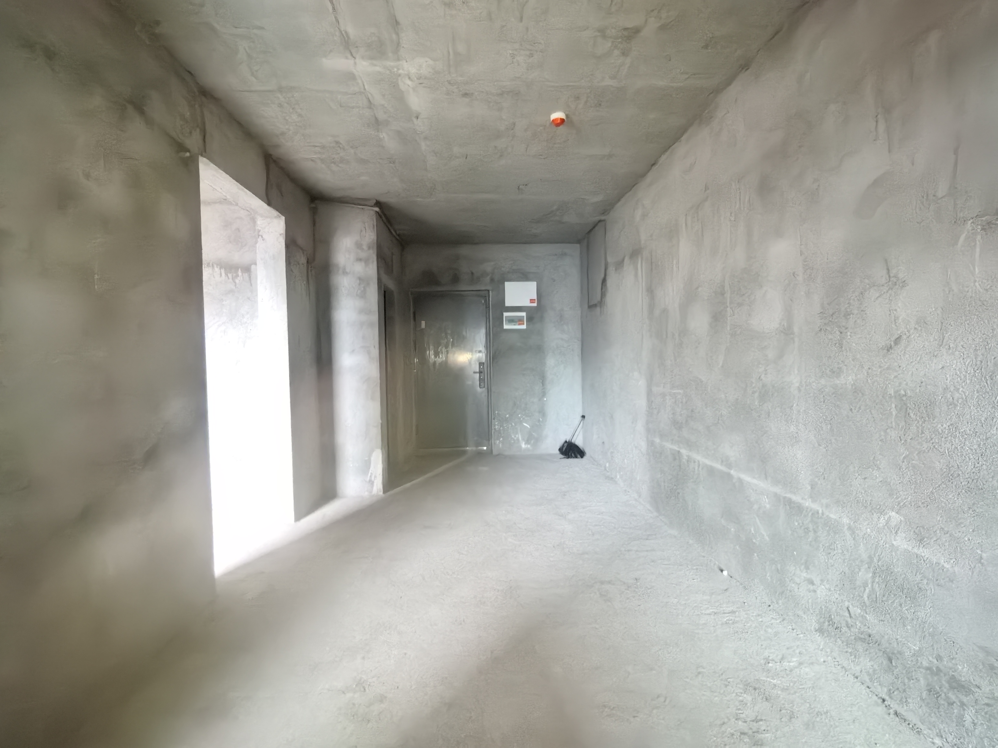 （中心广场）滨江名都城二期 1室1厅1卫 西