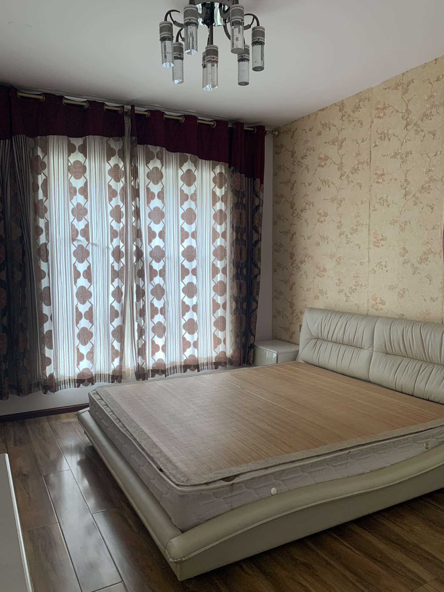 （达川区十字路口）富丽楠山 3房2厅2卫 南