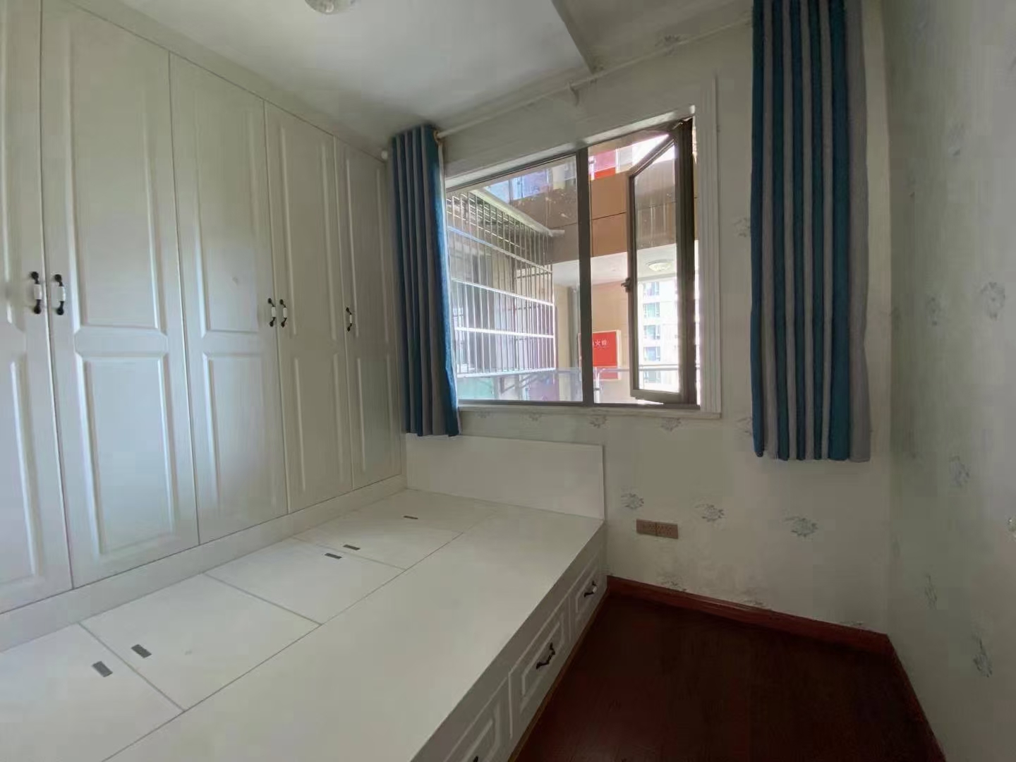 （江湾城）江湾城二期左岸 3室2厅1卫 南