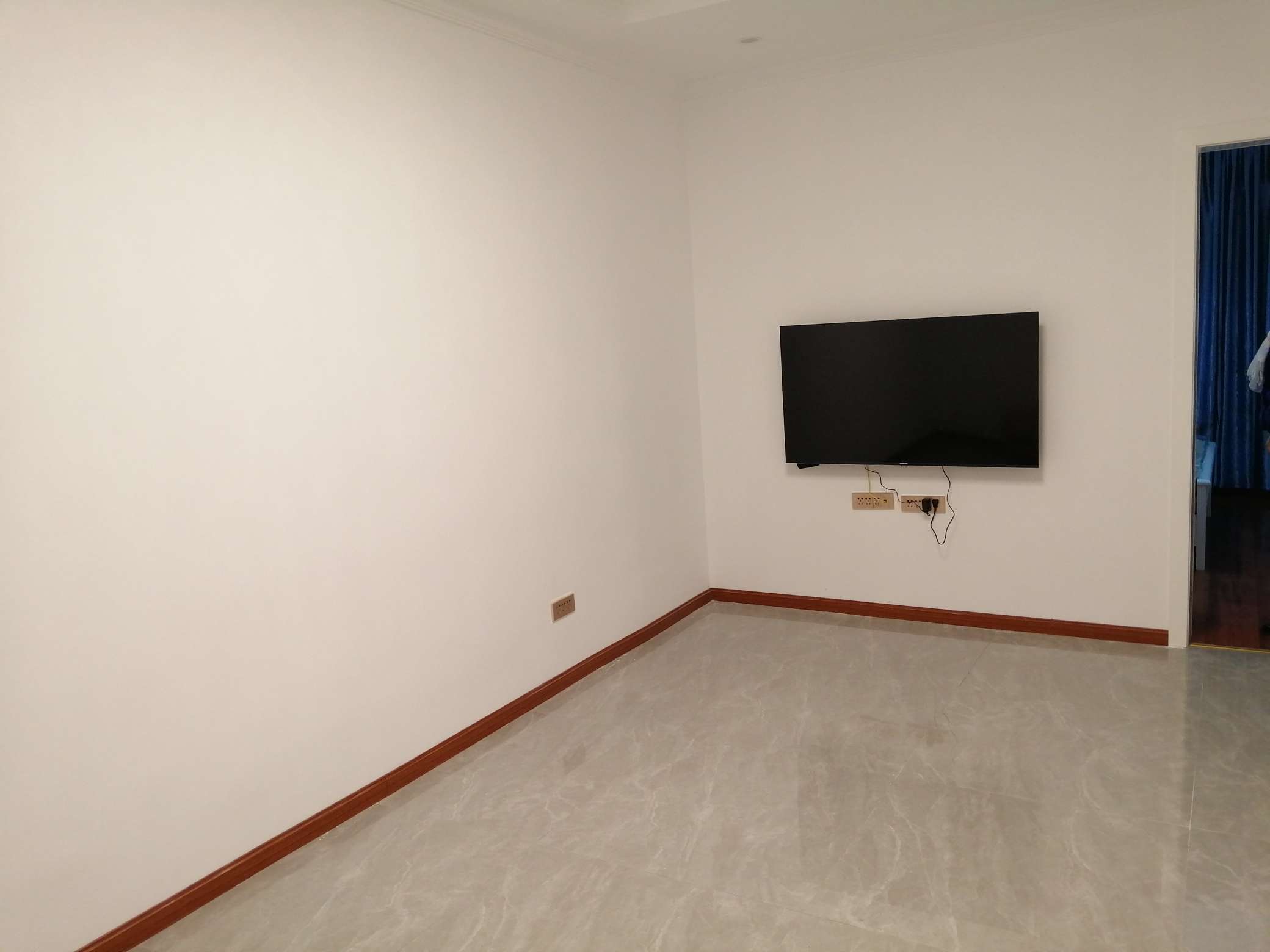 （中心广场）大北街彩云楼 2室1厅1卫 南北