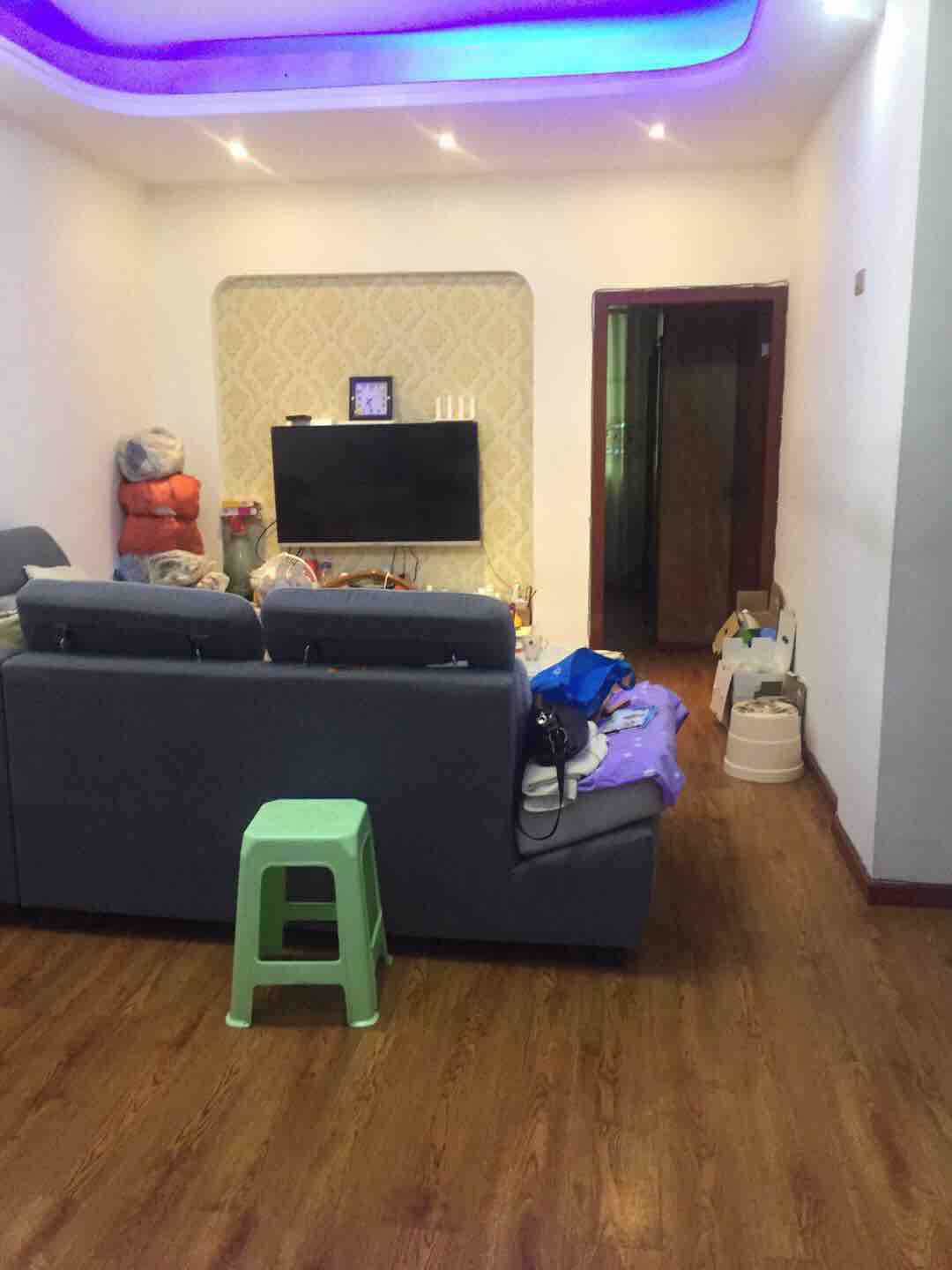 （十字路口）达四中家属院 3房2厅1卫 东南