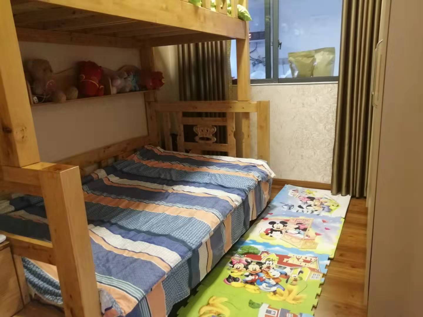 濱江山語城