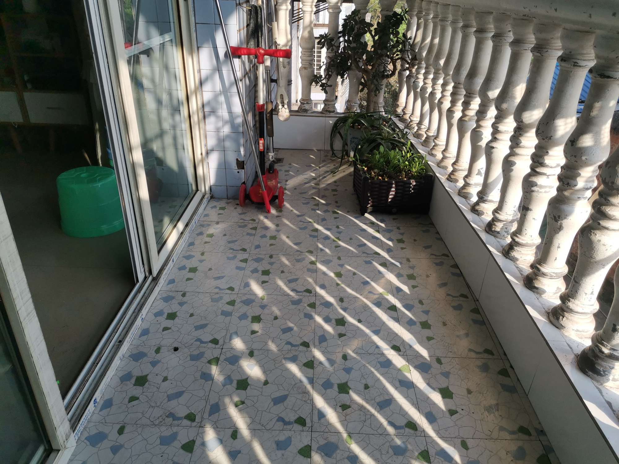 陽平麗苑