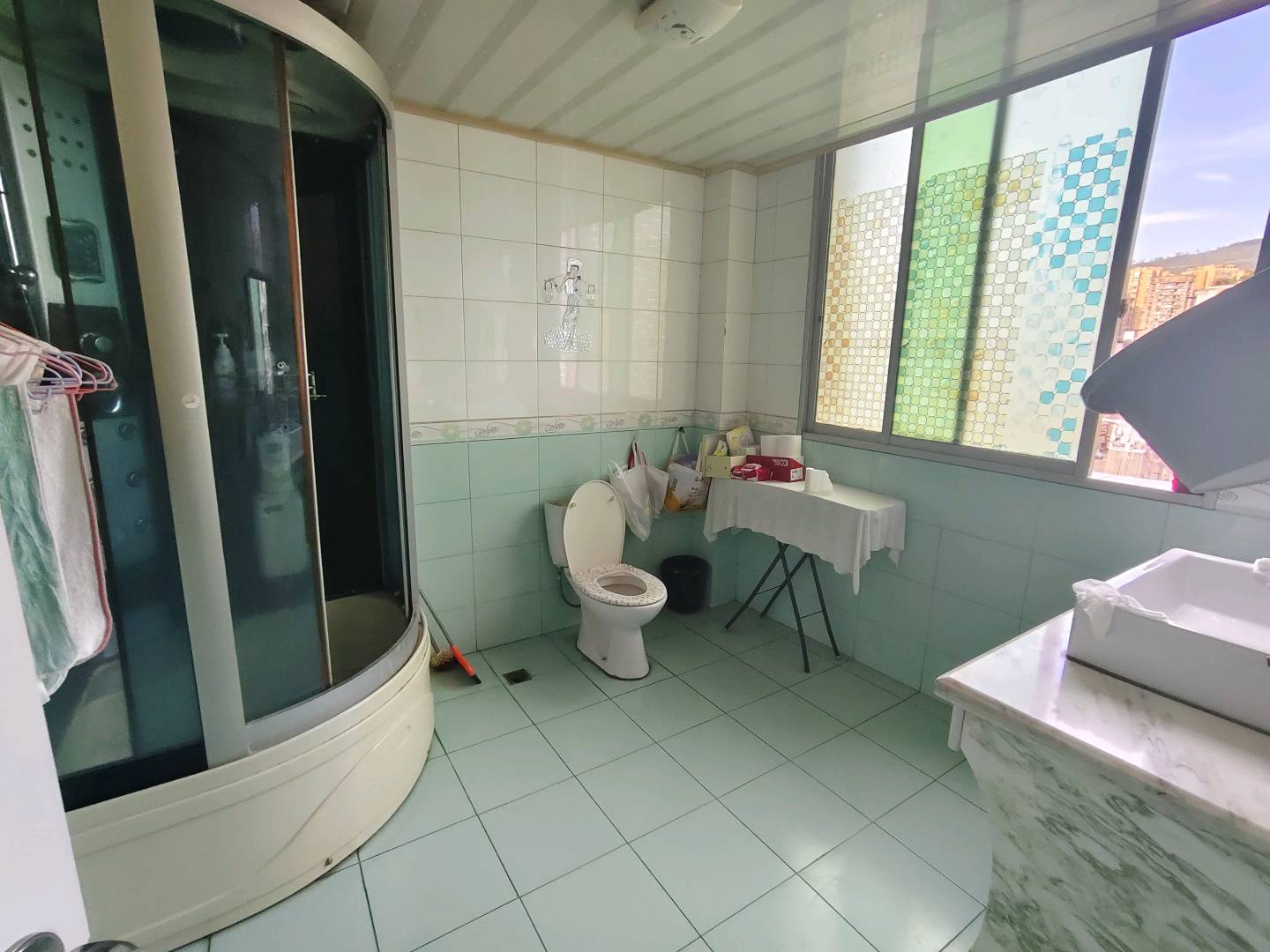 聚全商住樓（漢興大道二段727號）