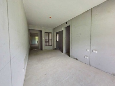 华发城建四季半岛水晶湾