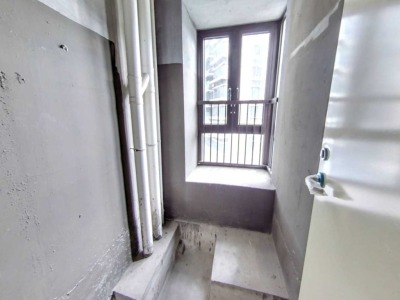 华发城建四季半岛水晶湾