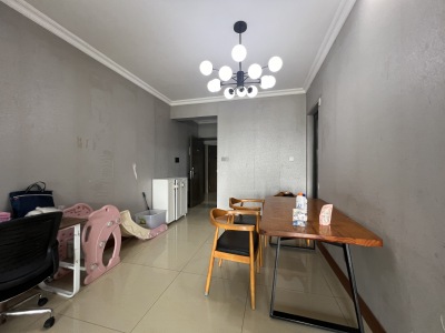 华发城建四季半岛钻石湾