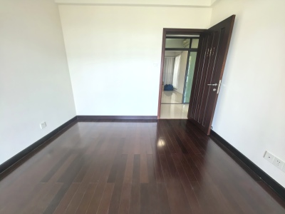 华发新城五期(彩云河畔)