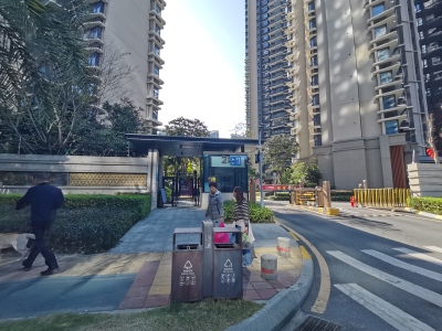 华发城建四季半岛钻石湾