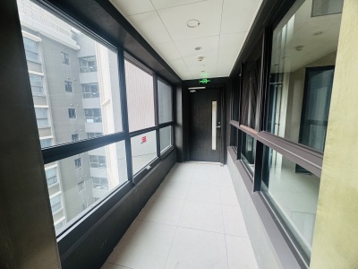 华发城建四季半岛钻石湾
