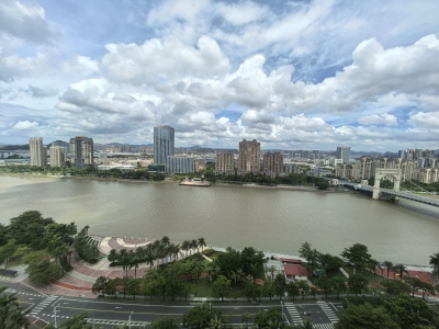 华发新城五期(彩云河畔)