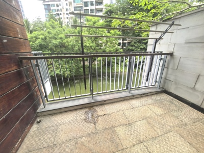 华发新城五期(彩云河畔)