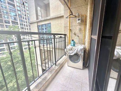 华发山庄