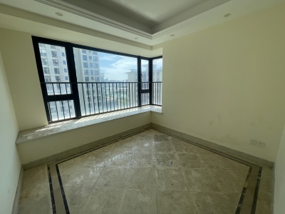 横琴K2荔枝湾复式79平方3房2卫全新未住户型实用总价278万