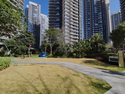 华发城建四季半岛钻石湾