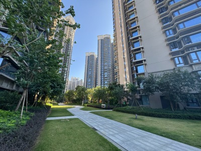 华发城建四季半岛水晶湾