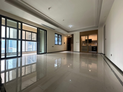  欧式田园风,豪华装修,地铁盘学区房！