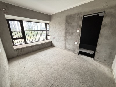 豪华装修,拎包入住,真正的地铁楼盘,升值空间无限