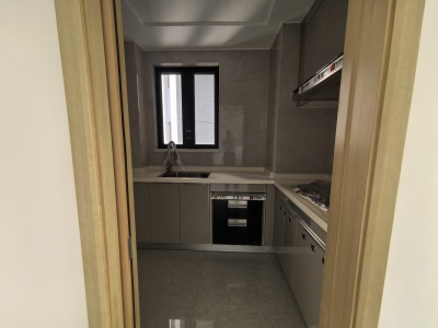 华发城建四季半岛钻石湾