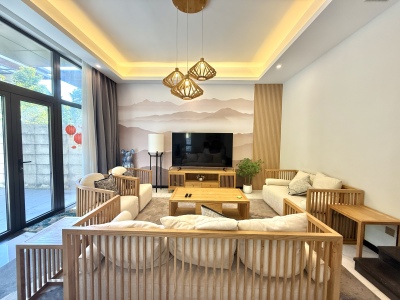 华融琴海湾户型261.72m²楼层