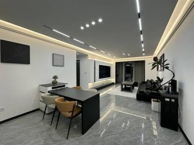 威宁麒龙香林美域 4室2厅2卫 66.8万 