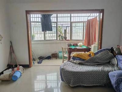 南大门口,3房139.88㎡㎡,简装 38.0万