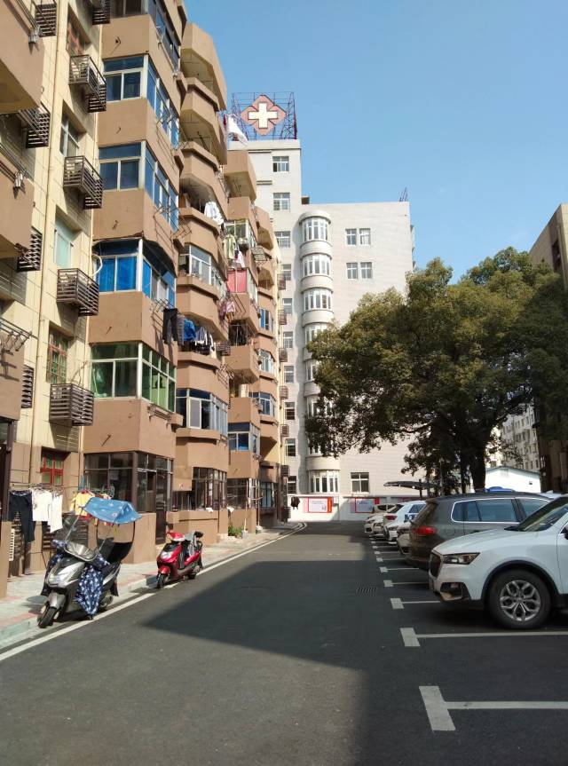 老酒厂集资楼